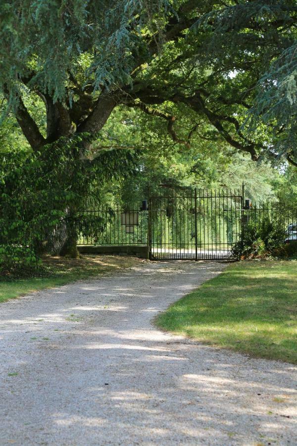 Chateau De La Frogerie Maulévrier Exterior photo